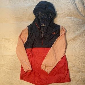 The North Face pull over